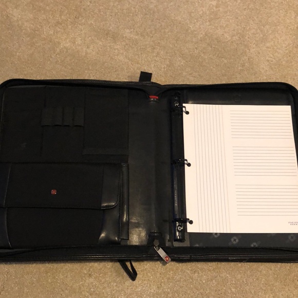 Swiss Army briefcase - Picture 4 of 10